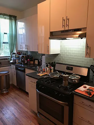 Rented by Flatiron Real Estate Advisors LLC | media 20