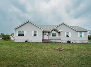 2320 Yardarm Dr, Greenbackville, VA 23356