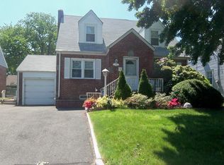 143 Raritan Rd, Linden, NJ 07036