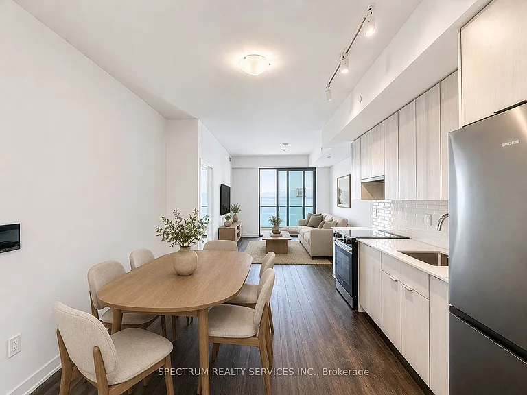 2075 Lakeshore Rd #1407 — Photo 5