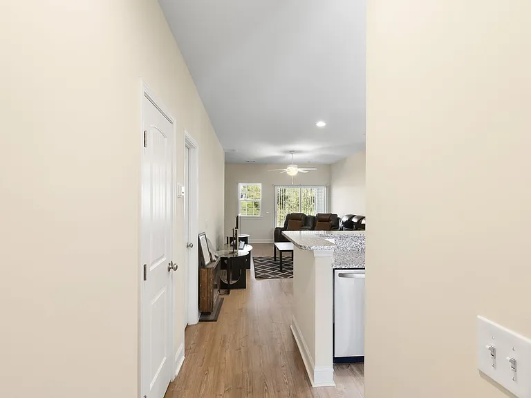 242 Admiration Ave — Photo 2