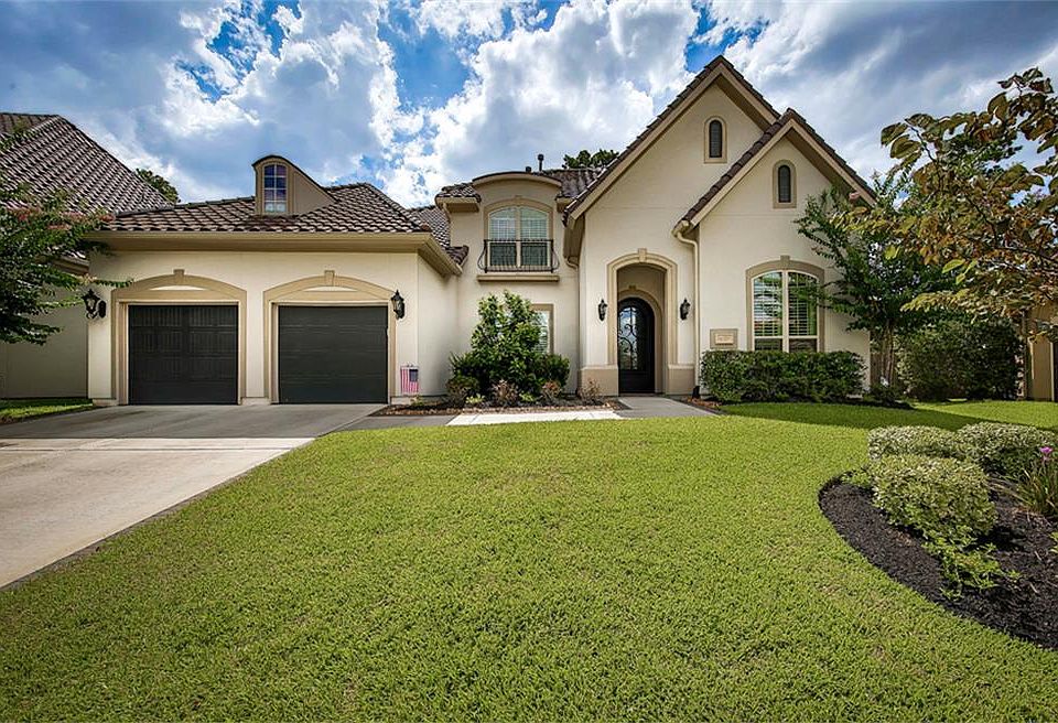 2nd image of 15727 Lake Iris Dr
