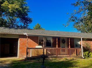 224 S Sycamore South Drive, Hanover, IN 47243