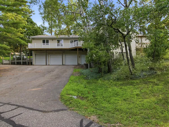 390 Skyline Dr, Wabasha, MN 55981