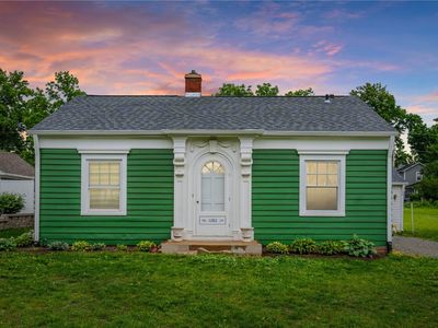 1302 Maplewood Dr NE, Cedar Rapids, IA, 52402