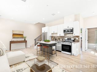 16698 Moorpark St, Encino, CA 91436