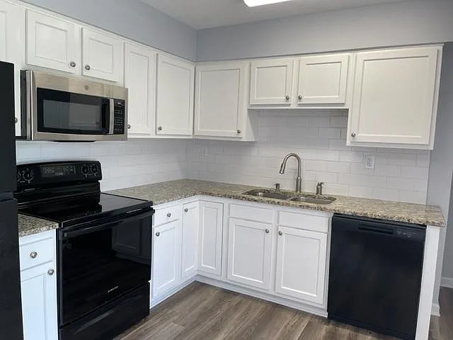 1601 Rhode Ct — Photo 4