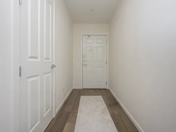 99 Copperstone Park SE #3211, Calgary, AB T2Z 5C9