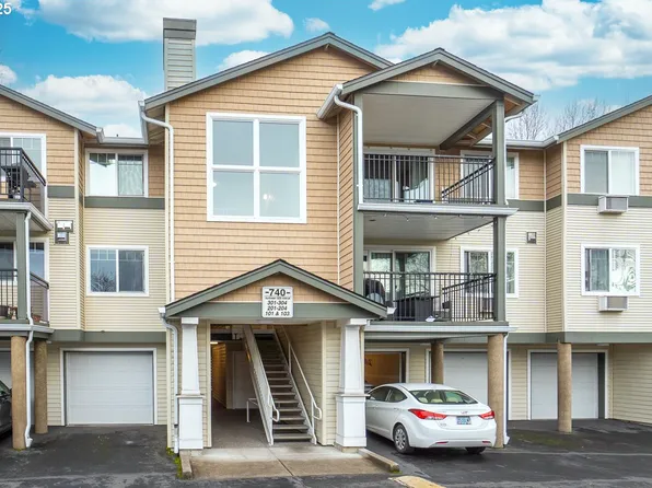740 NW 185th Ave Unit 301, Beaverton, OR 97006