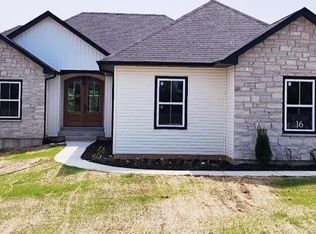 3636 Platinum Ct, De Soto, MO 63020