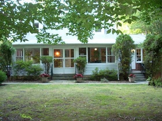 1st image of 8730 Beechwood Dr