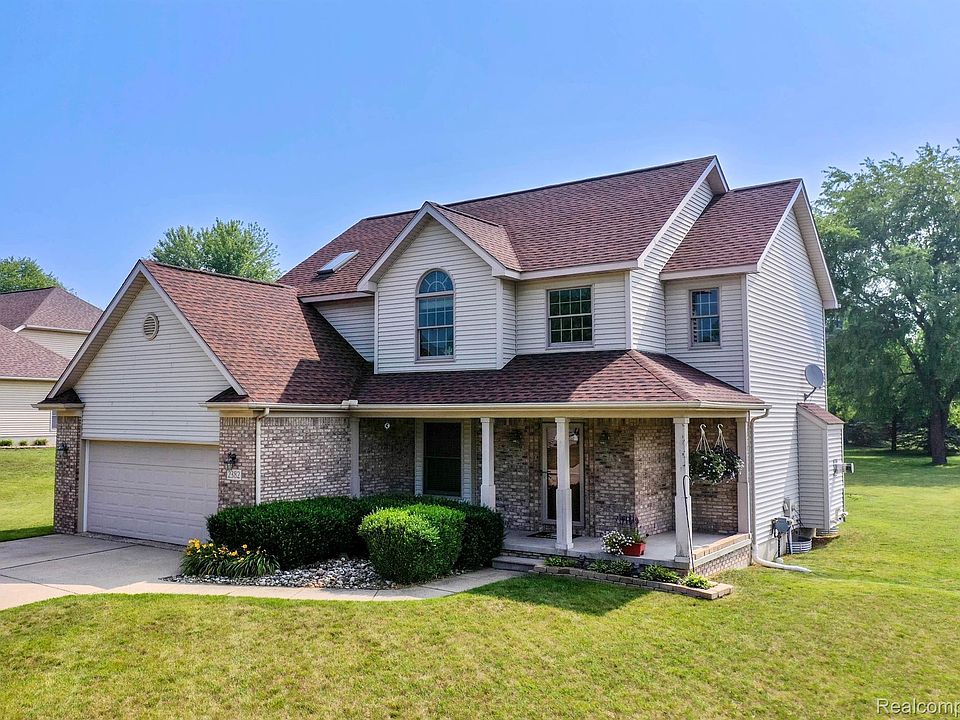 1st image of 2382 Willowdale Dr
