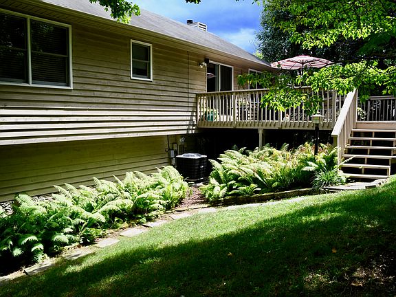 3rd image of 3515 Chaparral Dr