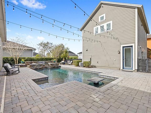 5th image of 14025 Hench Ln