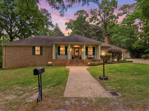 13 Gardiner Pl, Laurel, MS 39440