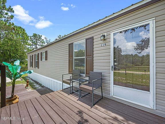 2nd image of 119 MACKEREL Avenue