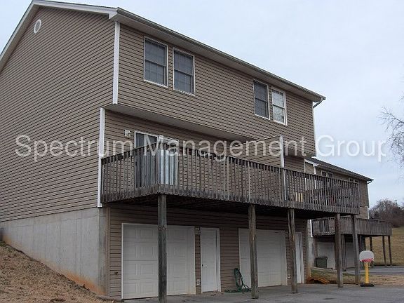 2nd image of 732 King Ave