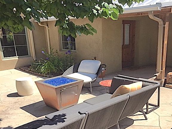 4th image of 302 Camino Cerrito