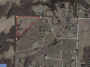 13367 Sportsman Rd, Hallsville, MO 65255