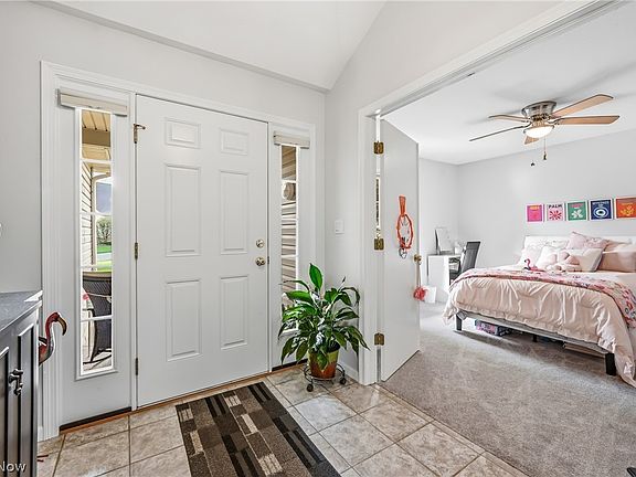 3rd image of 57 Timber Lake Dr