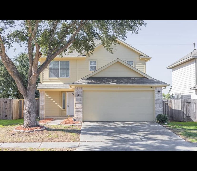 1st image of 19807 Shores Edge Dr