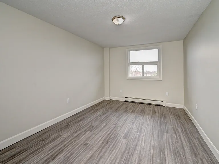 269 Finch Dr — Photo 15