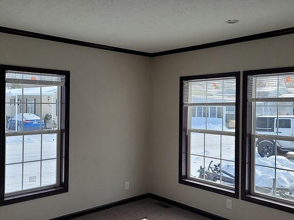 5th image of 1585 Ray Blvd #560