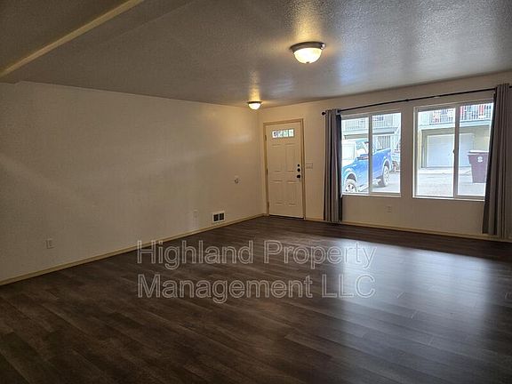 4th image of 1063 NE B St