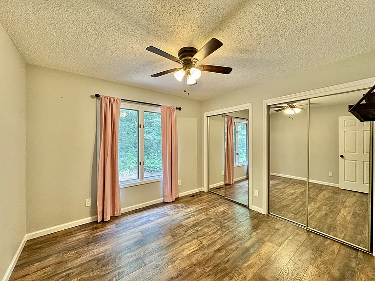 310 Paoli Trce — Photo 11
