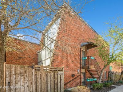 2170 N Lincoln Ave, Chicago, IL, 60614