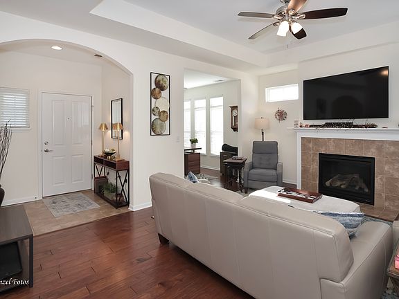 3rd image of 2495 Verdi St