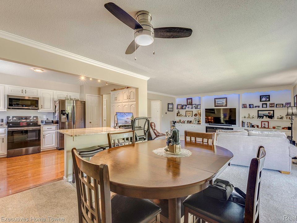 1467 Krafft Rd Apt 8, photo 8