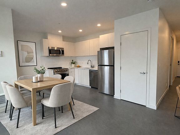 3rd image of 4428 Burke Ave N #204