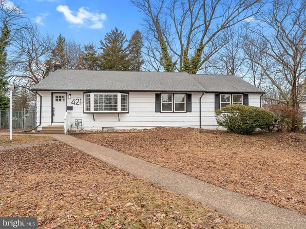 421 Lee Ave, Beverly, NJ 08010