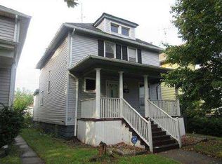 112 Pine St, River Rouge, MI 48218