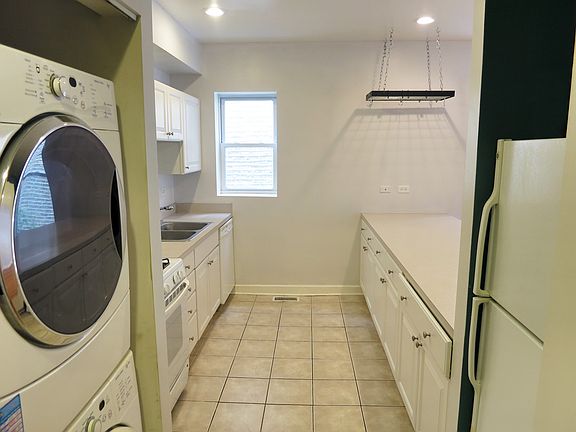 4th image of 4642 N Drake Ave APT 1N