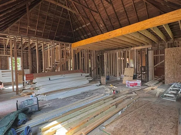 205 E Washington St, Winchester, KY 40391