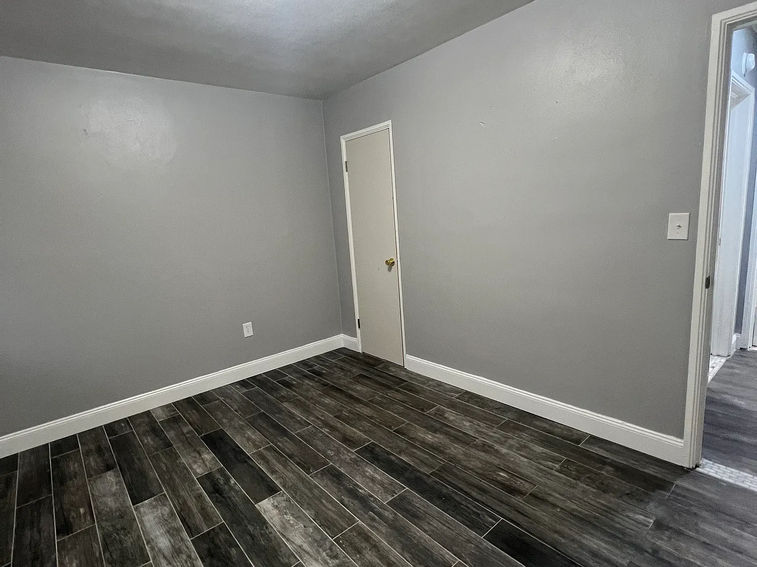2 bed, 935 sqft, $1,285 — Photo 3