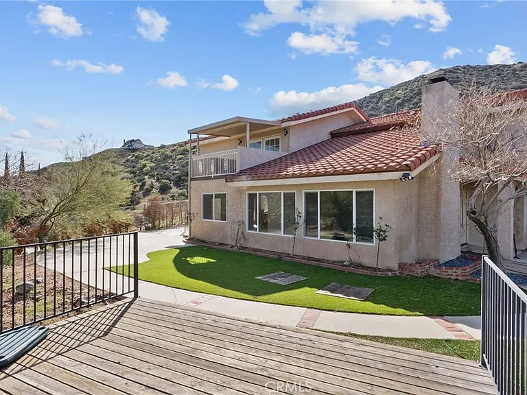 1138 Lakeview Dr — Photo 10