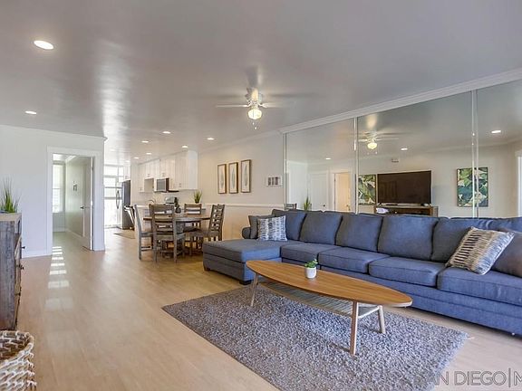 3rd image of 3755 Ocean Front Walk #0