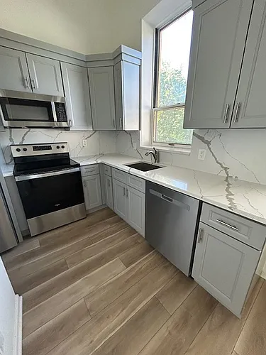 800 Bloomfield Ave Photo 1