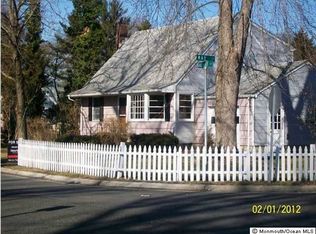 19 Alberta Ave, Middletown, NJ 07748