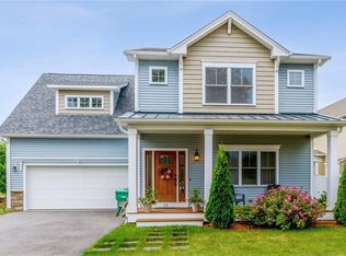 19 Wyndsor Way, Warwick, RI 02889