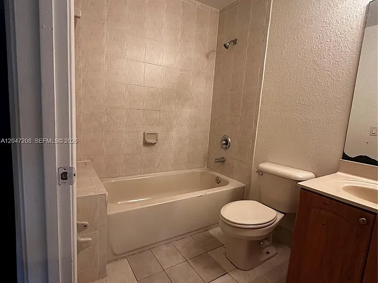 2528 SE 14th Ave — Photo 16
