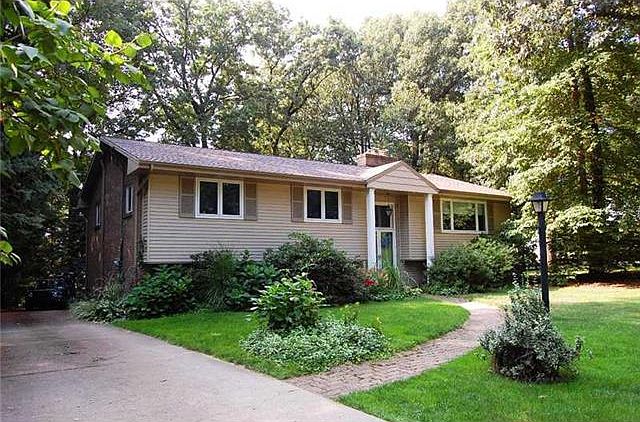 1st image of 1129 McKenna Way