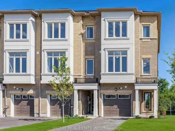 129 Pidgeon St, Toronto, ON M1L 0J3