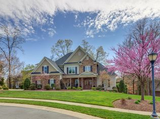 8906 Landsdowne Ave, Harrisburg, NC 28075