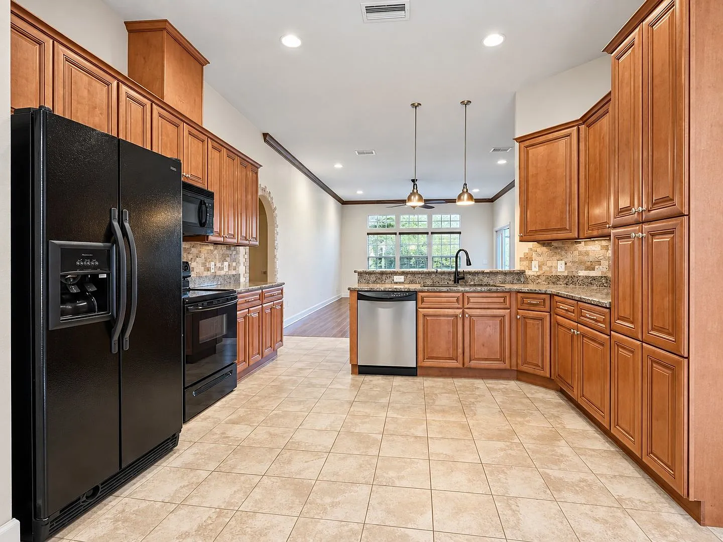 3 Bed 2 Bath Single Family Home in Turkey Creek! — Photo 3