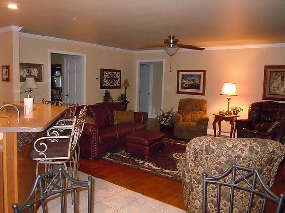4th image of 230 Laurel Mountain Dr