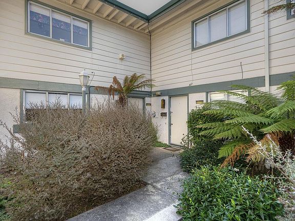 2nd image of 1320 Terra Nova Blvd